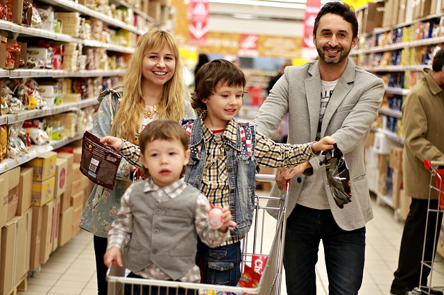 family_shopping